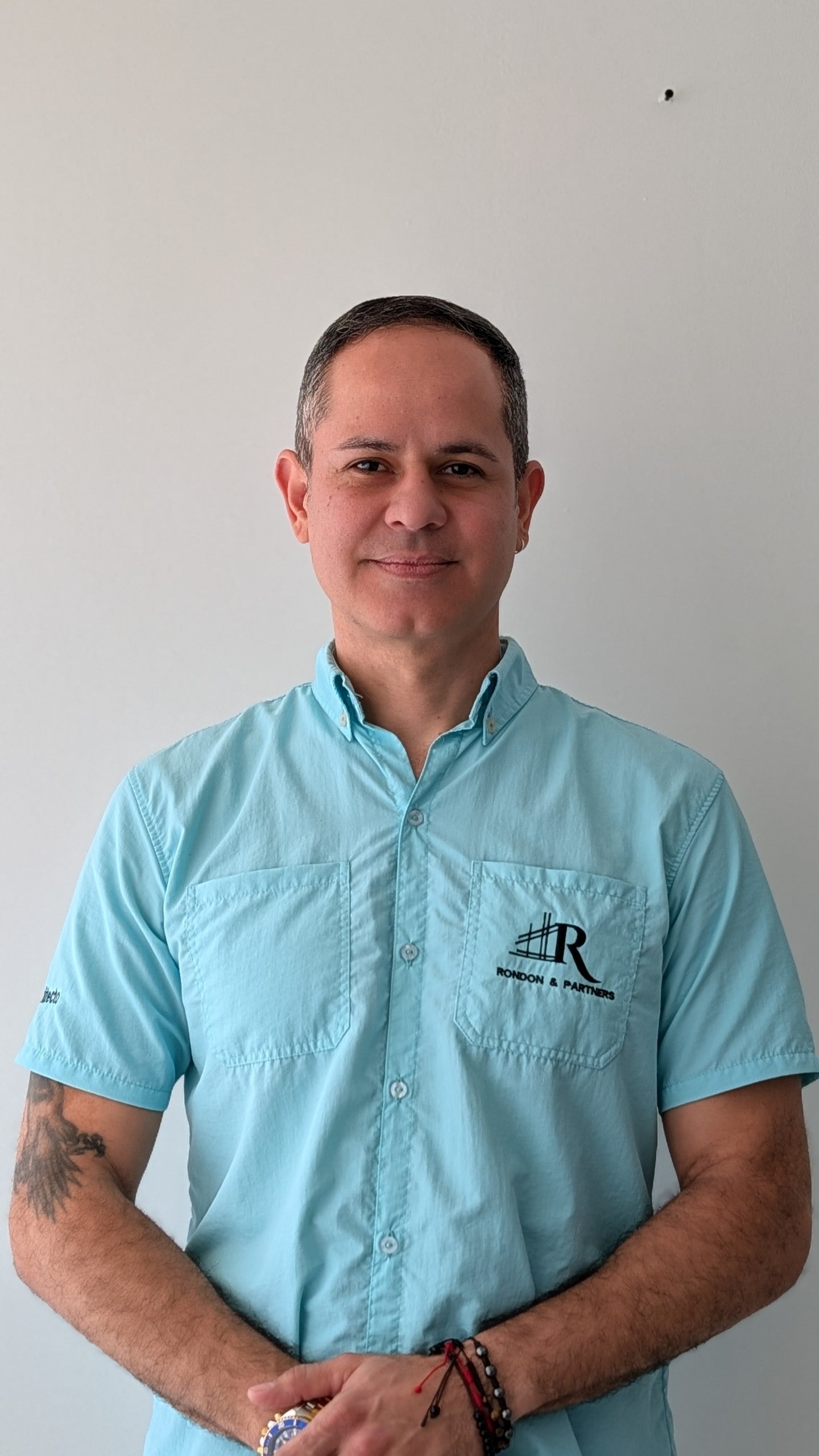 Juan Rondón, dirección del estudio